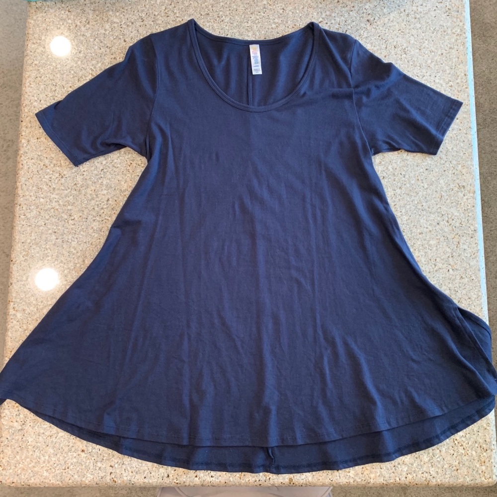 LuLaRoe Perfect Tee